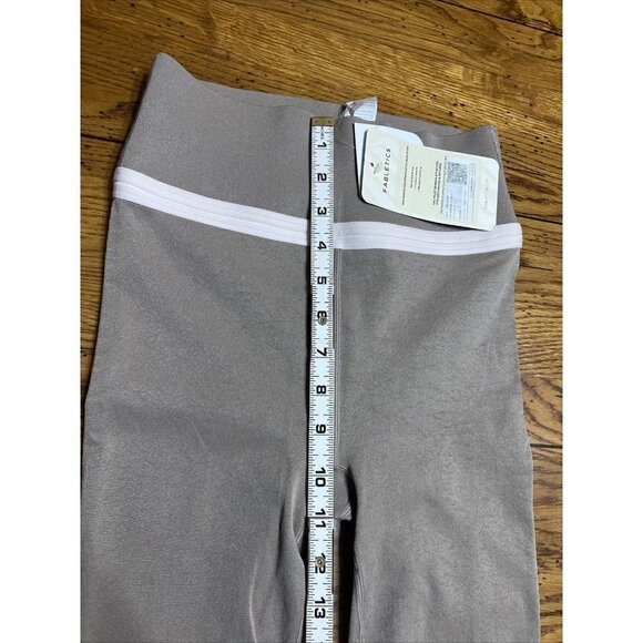 fabletics High Waisted Sculptknit Cut-out Back Legging Smoke Opal Size Small - Picture 5 of 9